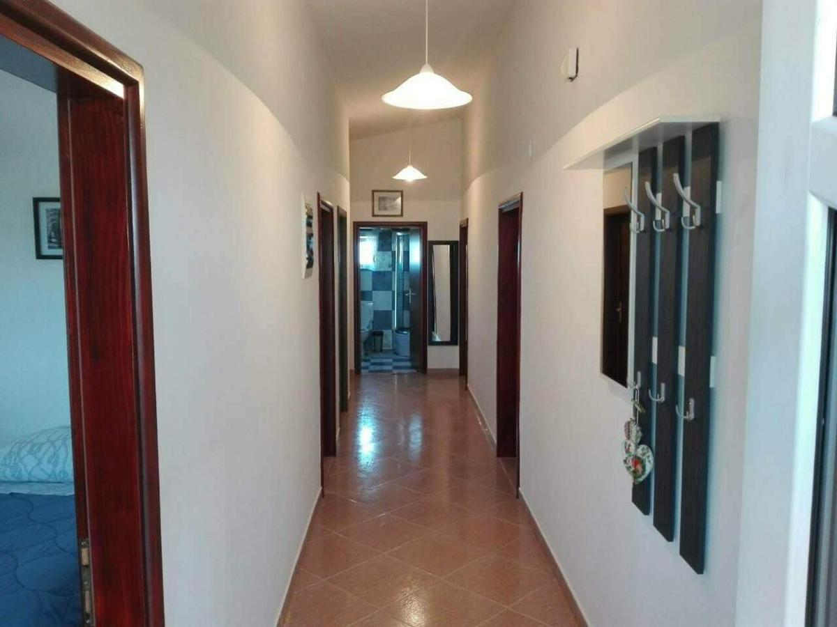 Apartman Vuleta Ražanac Exteriör bild