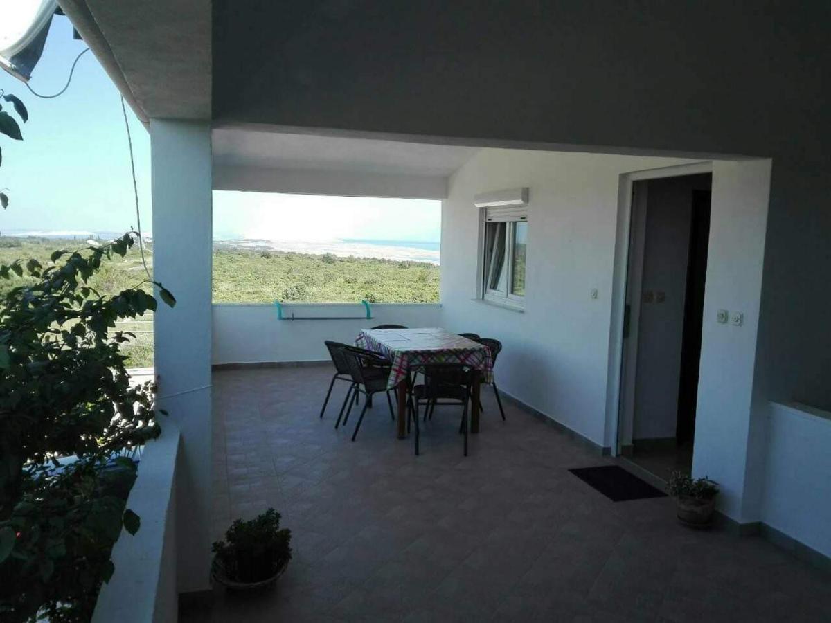 Apartman Vuleta Ražanac Exteriör bild